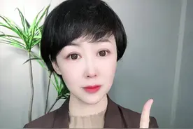 “校讯通”背后的利益链条 何时破除？#教育 #内蒙美好推荐官 #康庄大道 