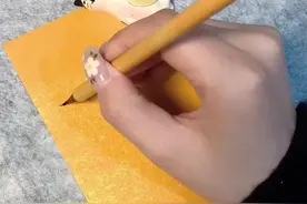 棤咼（cuo guo)谐音：错过  释义：结束。就像现在这样没有吵闹 安安静静的再无交集就挺好 我的意思是我们没有错过 是结束了。#结束 #错过 #手写 @DOU+小助手视频封面