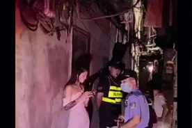 奔跑吧少年少女，加油冲向新生活#这操作都看傻了 #这谁顶得住啊视频封面