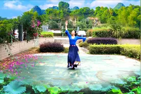 《云朵上的羌寨》藏族舞完整版#创作灵感 #广场舞视频封面