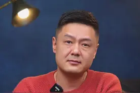 独来独往的男人特别厉害#情感共鸣 #男人 视频封面