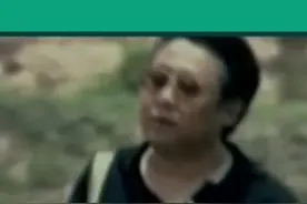 路遥的长篇小说《平凡的世界》，展现了我国城乡社会生活和人民思想情感的巨大变化，颂扬了拼搏奋进、敢为人先的时代精神，激励了一代又一代青年人向上向善、自强不息，积极投身改革开放的时代洪流，产生了广泛而深远的社会影响。视频封面