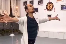 以舞抗“疫”，我们在一起！视频封面