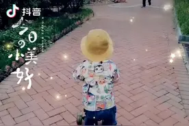 18年4月的狗宝宝，身高100体重35，一天两顿面条3瓶牛奶