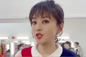 这下更分不清谁是谁了吧？@月亮姐姐 #方琼 #镜中人变装 #ta在地球的另一端