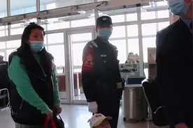 暖！重点旅客坐火车可寻求多一份照顾 #高铁视频封面