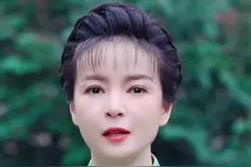 寒酸古墓挖出十亿国宝
穷得只能草席下葬的清官，墓中竟然挖出了价值十亿的金银珠宝，是沽名钓誉？还是另有隐情？
#古墓  #国宝  #大v说 @DOU+小助手视频封面