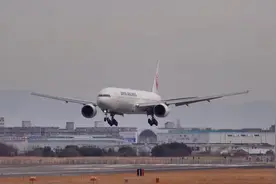 日本航空波音777-346(JA751J)视频封面