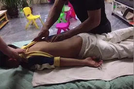 小儿推拿配上手法正骨，效果特别视频封面