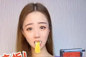 祝你们七夕节快乐...我这个单身现在的心情无法形容..#拆粉丝送的快递 #拆快递 #奇葩 #开箱 #七夕视频封面