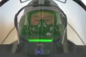 #空军王牌部队换装歼20 接力赓续传承视频封面