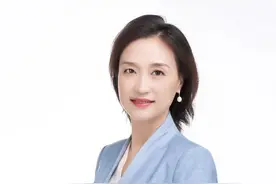 男子用零食诱骗女孩企图猥亵，被群众当场抓获#抖来普法2022  #深圳律师  #男子用零食诱骗女孩企图猥亵  #家长  #未成年人权益保护视频封面