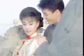 #琼瑶 六个梦之二哑妻 无言的呐喊#经典 #歌曲 @抖音短视频视频封面