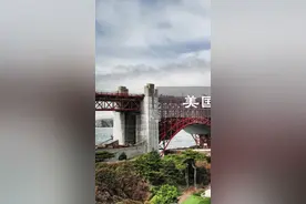 美国人架桥VS中国人架桥#抖音818新潮好物节 #工程建设 #桥梁 #惊险刺激 #超级工程 #桥 #视觉震撼 #最好的时光在路上 #为祖国点赞 #桥梁施工 