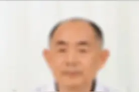 物理降温四原理之四：传导。温水擦浴，头部冰敷，退热贴等宝宝退烧方式都是这个原理。#成长力计划 #科普 #育儿