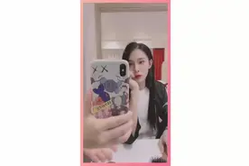 【女装大佬】花美男摇身一变，变成宅男心目中的“女神”视频封面