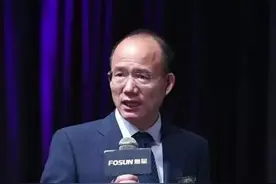 上海首富郭广昌面对家乡复杂关系选择低调，光宗耀祖的背后是什么？显摆呗！#郭广昌称始终心系国内业务 #郭广昌 视频封面