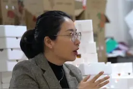 新闻姐对话陈凯：爆火面前弥足珍贵的清醒视频封面