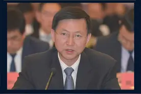全国人大代表甘华田：#建议取消中考实行十年义务教育视频封面