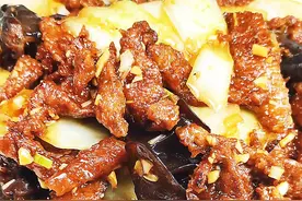 炒肝尖，咸鲜回甜，肝嫩菜香。这里的技法得学好！#抖音美食创作人 #抖音心动餐厅 #美食教程 @抖音短视频