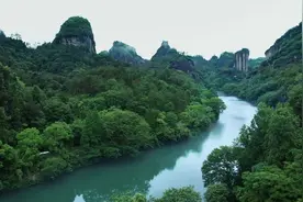 第十七届省运会志愿者主题歌曲《在路上》MV 闪亮发布！视频封面