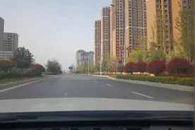 带你们看看滨河国际新城区视频封面
