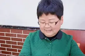 现在我生活的矛盾是，过着猪八戒的生活，却想要孙悟空的身材。视频封面