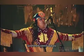 激情动感的空灵之声《Ananau》来自于著名的秘鲁乐队Alborada Del Inka（印加黎明）的精彩演绎，除了传统的印第安乐器，乐队还将尺八和竹笛等中国乐器融合到乐曲当中，给人一种全新的感受。 #印加部落 #南美音乐 #印第安音乐