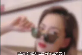 #轻颜相机拍大片 #沙发拍照 沙发可不只只能用来葛优瘫哦～