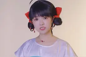 #变装 喜欢原版视频很久了，只能自己拍了。来自单身狗的哭泣😭有小哥哥合拍吗？#这首歌有猫饼