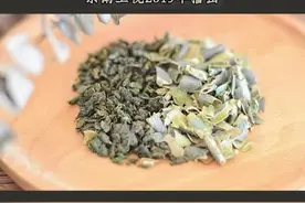 【识别易胖体质】头发出油、脱发、口渴、上火，湿热型怎么瘦？#头发出油  #脱发 #湿热 #上火 #荷叶茶 #冬瓜皮 #祛湿 #减肥 #瘦身 #肥胖 #饮食养生作家陈允斌   #饮食养生 #健康 #养生 #允斌顺时生活  视频封面