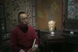 古装为什么要穿五颗扣子的！