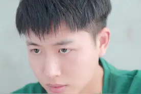 男生不可以随便夸女朋友以外的女生！🤣@小蛋黄omi视频封面