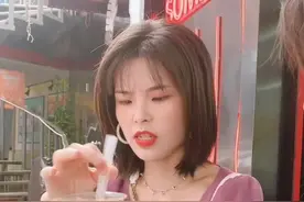 好姐妹不就是喝奶茶共用吸管吗？#姐妹 #单身狗 #奶茶视频封面