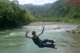 回顾2014的夏天 是我最开心快乐的一年 二十三岁的我