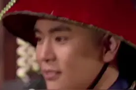 好家伙，原来温太医才是最大的人生赢家，女友曹贵人，初恋齐妃，嬛儿和眉姐姐。后宫原来是温太医的后宫。视频封面