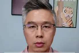 把自有员工裁了，然后用外包，弄啥？#程序员 #编程 #卷晖 #解决方案架构师 #大龄程序员转型 @抖音短视频 视频封面