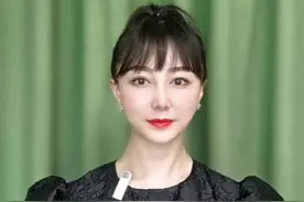 清华大学后羿射日雕像成洋人惹争议，回应称普通人理解不了艺术家#雕塑 #清华美院#后羿射日雕像惹争议视频封面