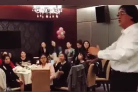 大家都想有高品质的同学聚会，可惜不会才艺的普通同学会不玩游戏怎么办？#同学聚会 #大合唱 #美丽的草原我的家视频封面