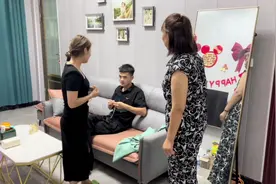 黑俏穿衣遭到各种议论，一气之下把衣服扔了，大个也赶紧劝说视频封面