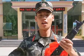 战友们，请握紧手中的钢枪，接替我们继续履行使命，敬礼！（康鹏博）#兵哥哥 #军旅 #若有战召必回 #青春有很多样子 #退役 #军旅青春 视频封面