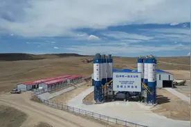 中铁一局三公司青河至富蕴至阿勒泰公路项目临建完成视频封面