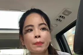 现在的油费太贵了，再热我也舍不得开空调，姐妹你在坚持一下！😂 #油价太贵开不起空调 #搞笑段子 #憋住不准笑视频封面