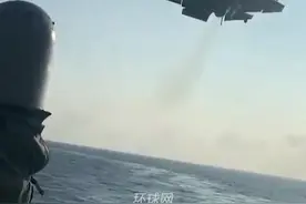 疑似美军F35战机坠入南海前视频曝光：产生烟雾和碎片，伴随剧烈撞击声视频封面