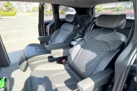 库斯途后备箱尺寸、第三排放倒尺寸、第二排出风口到尾门尺寸来了视频封面