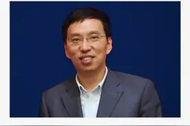 东方财富创始人其实辞去总经理职务任职董事长视频封面