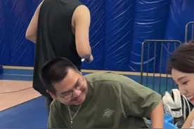 你男朋友爱打篮球的话快去试试～#情侣 #篮球 #意想不到的结局视频封面