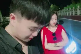 大老婆二婚小丈夫头婚，姐弟恋，相差17岁的我们一路走来风风雨雨，在一起快7年了，陪伴是最大的幸福❤️#姐弟恋 #二婚也幸福 #陪伴是最大的幸福 #夫妻视频封面