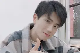 #恋爱 他会吃下你吃剩的东西吗？视频封面