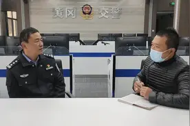 出租车后排乘客车窗抛物怎么罚？视频封面